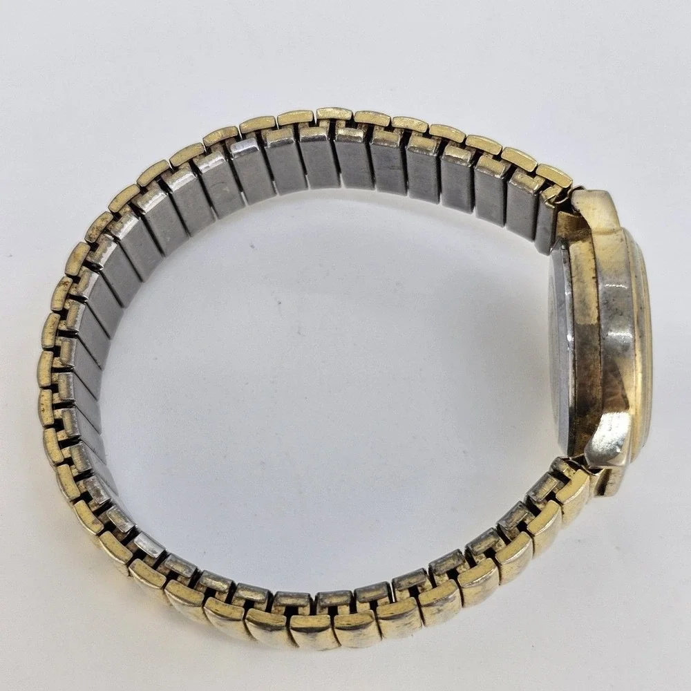 24MM Women's‎ Watch Gray Dial Gold Case Expandable Band Date 5.75